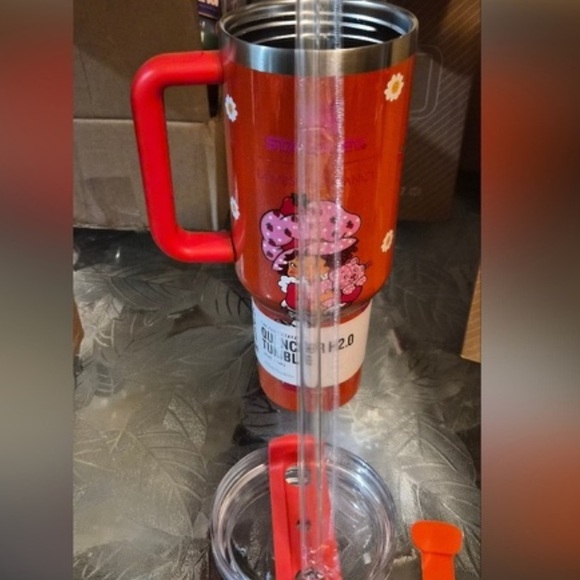 Strawberry Shortcake x Stanley quencher water bottle cup loveshackfancy - Picture 5 of 5